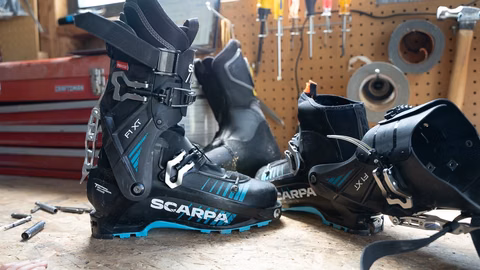 SCARPA F1 XT 滑雪靴