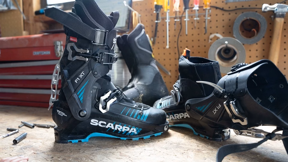 SCARPA F1 XT 滑雪靴