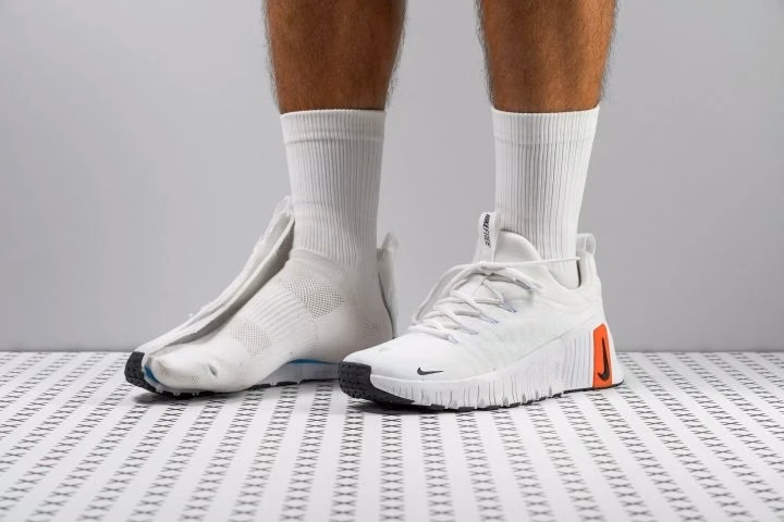 Nike Free Metcon 6 综合训练鞋